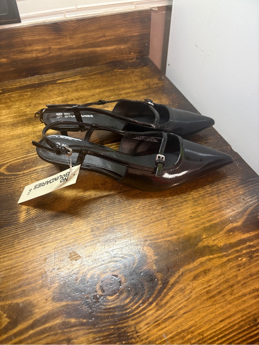 No boundaries black kitten sling back heels size 9.5
